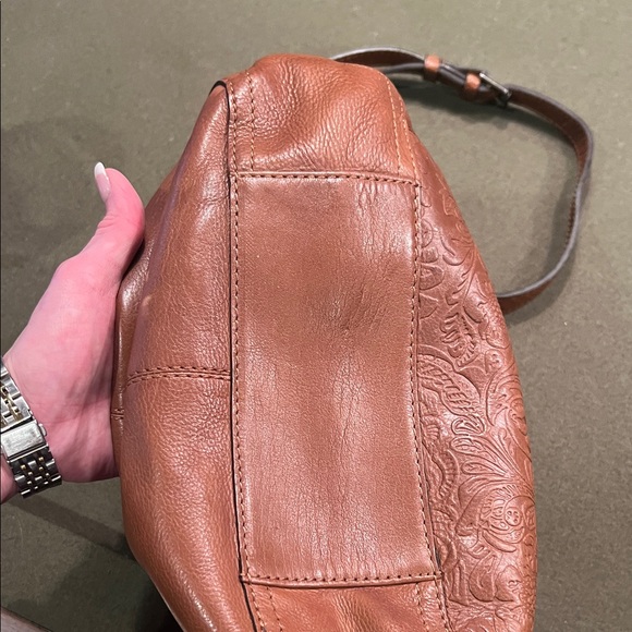 Patricia Nash Embossed Brown Leather Shoulder Bag - Picture 7 of 8